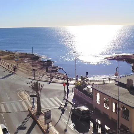 Palangre Con Vistas Al Mar * Торевьиа