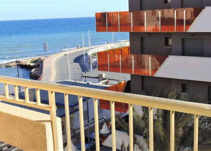 Palangre Con Vistas Al Mar